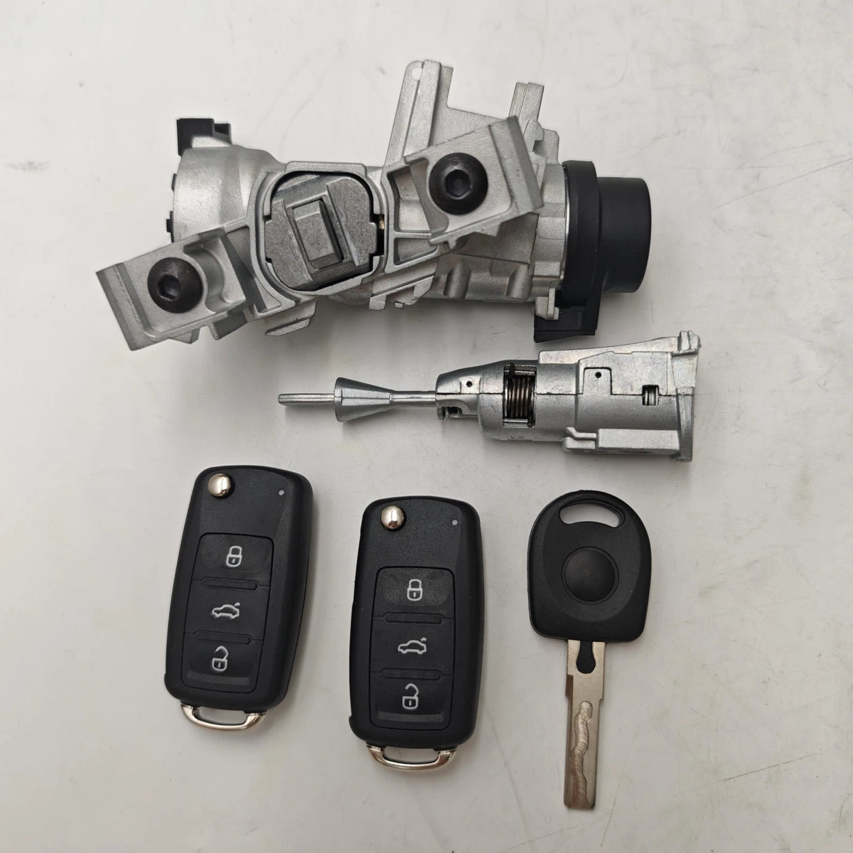 Ignition Switch Door Lock Cylinder for VW Jetta (2006–2018) 1K0905851B, ILA740, 1131NC12919
