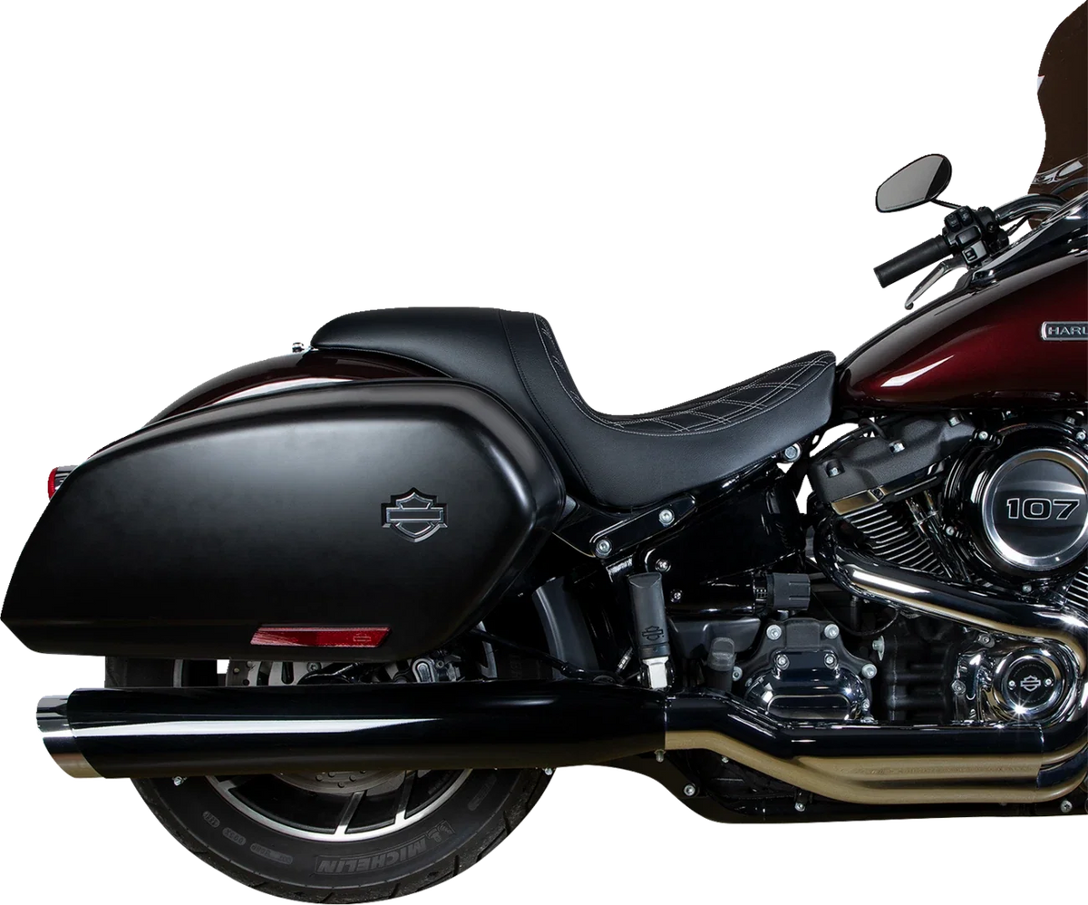 Double Diamond Predator Seat for Harley-Davidson (2014–2023) - Silver Stitching