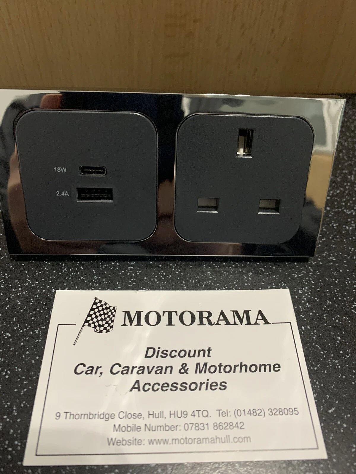 USB C-Type & A Socket with 240V Chrome Surround for Caravan/Motorhome (PO250 PO263)
