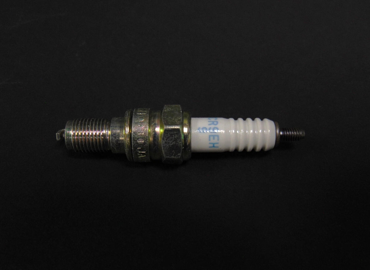 NGK Spark Plug CR9EH-9 for