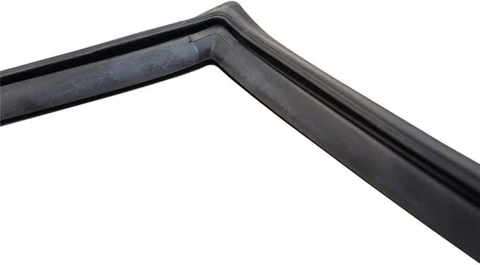 Black Rubber Rear Window Strip Seal for Case IH 7110 7120