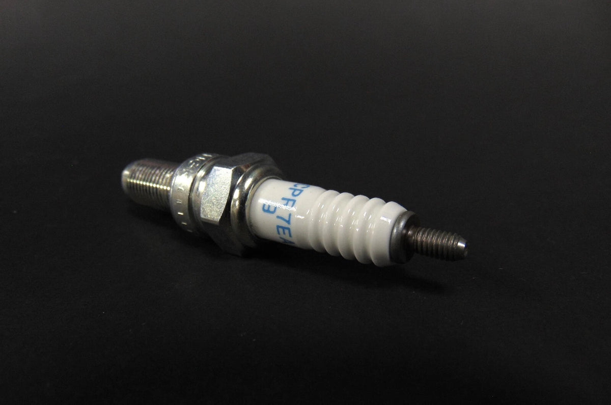 NGK Spark Plug CPR7EA-9 for Snowmobile (Read Listing)