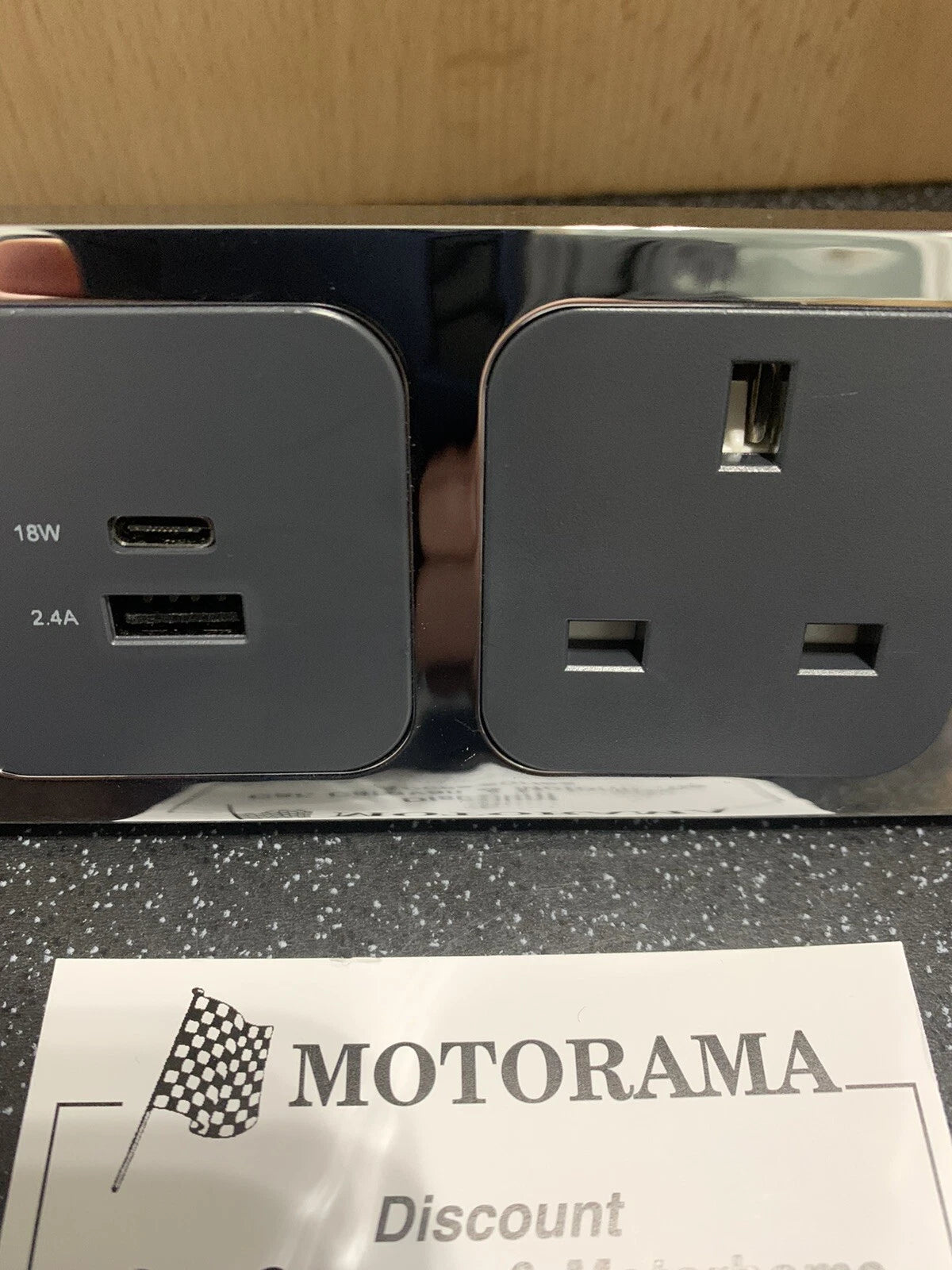 USB C-Type & A Socket with 240V Chrome Surround for Caravan/Motorhome (PO250 PO263)