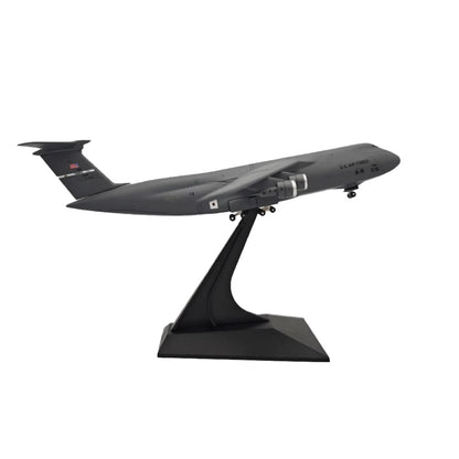 Diecast Model for Lockheed C-5 Transport Aircraft (1/400 Scale)