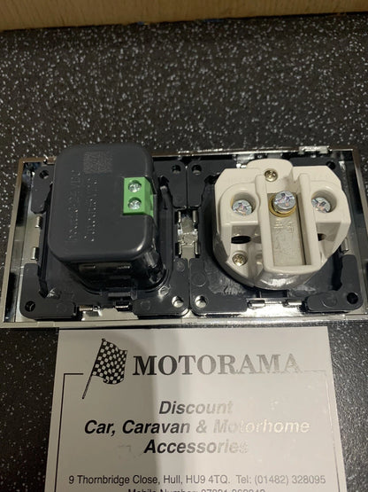 USB C-Type & A Socket with 240V Chrome Surround for Caravan/Motorhome (PO250 PO263)