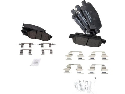Set of 4 Brake Pads for Infiniti M56 (2011–2013) 81817WXYM