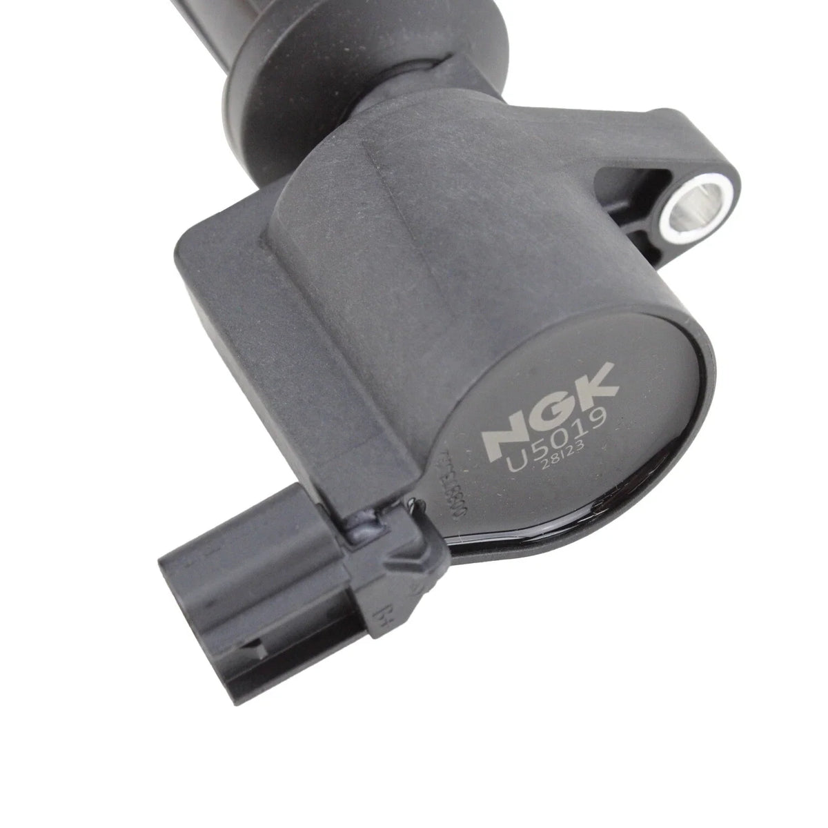 Ignition Coil NGK 48846 for Toyota Hilux N70