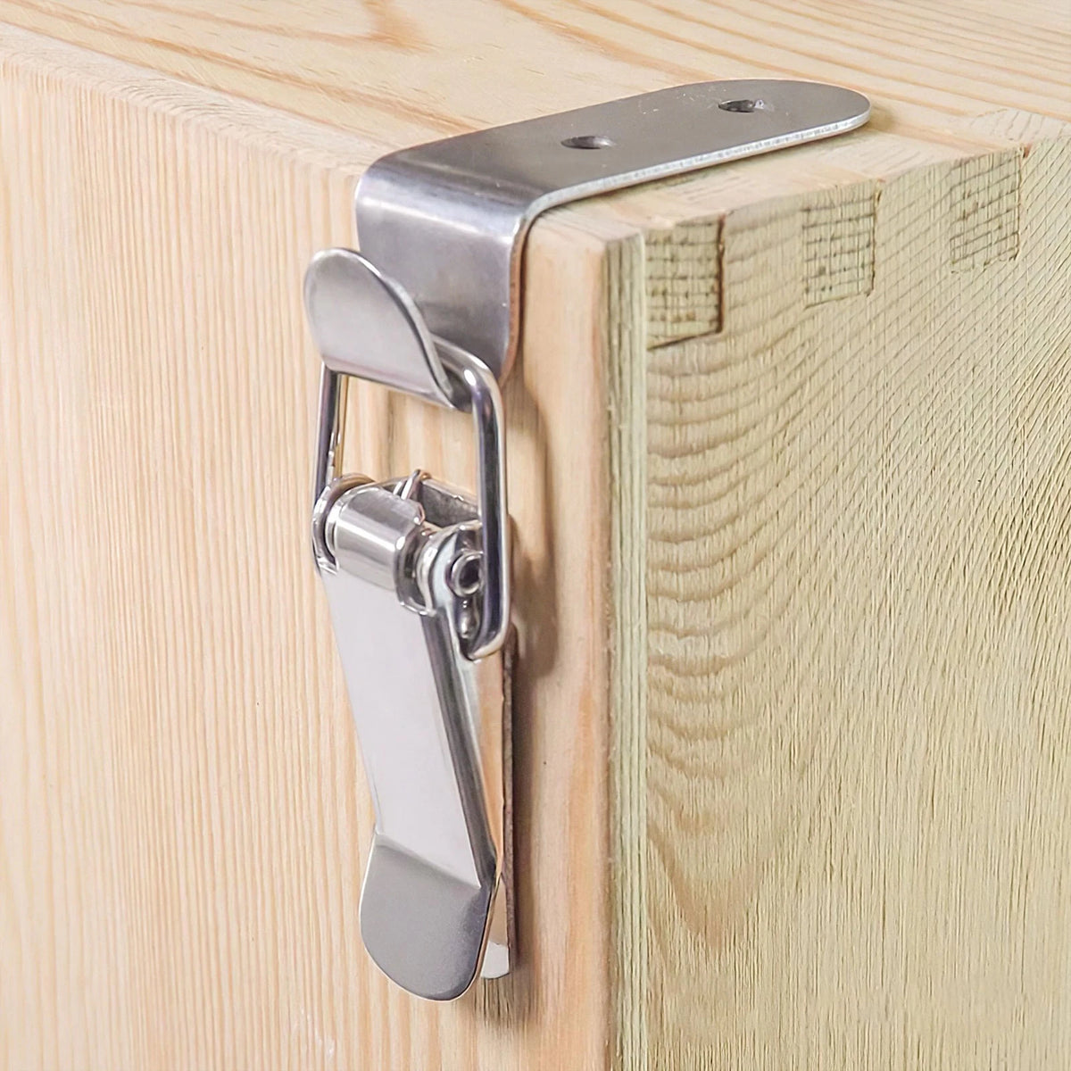 8 Pcs Stainless Steel 90 Degree Spring Toggle Lock for