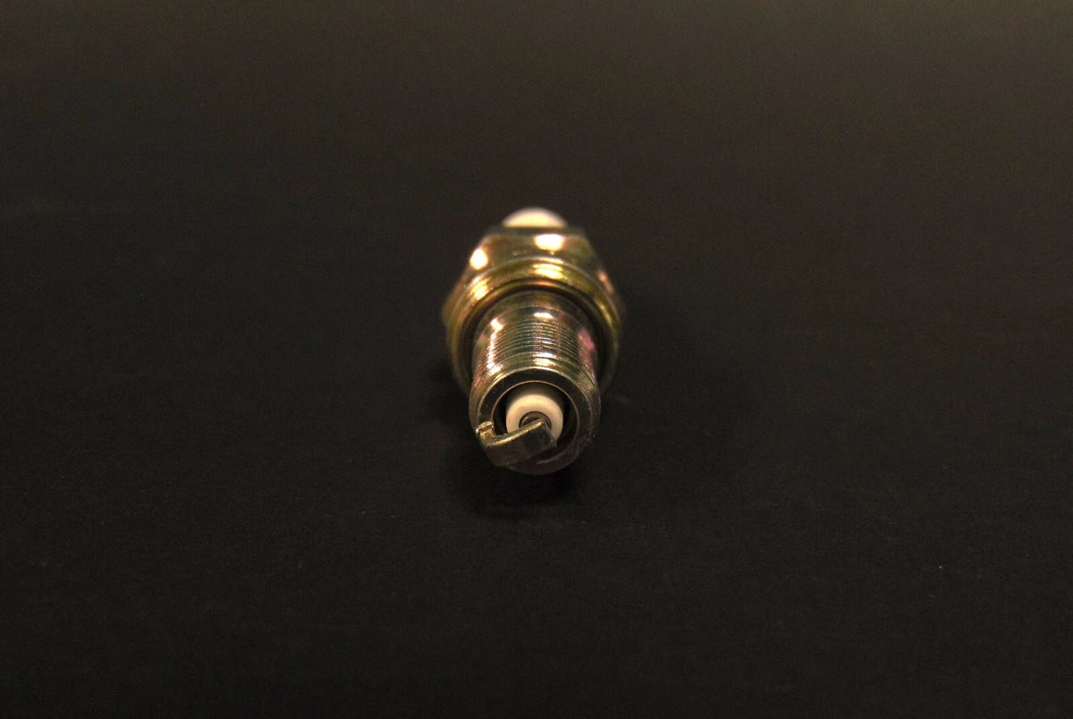 NGK Spark Plug CR9EH-9 for