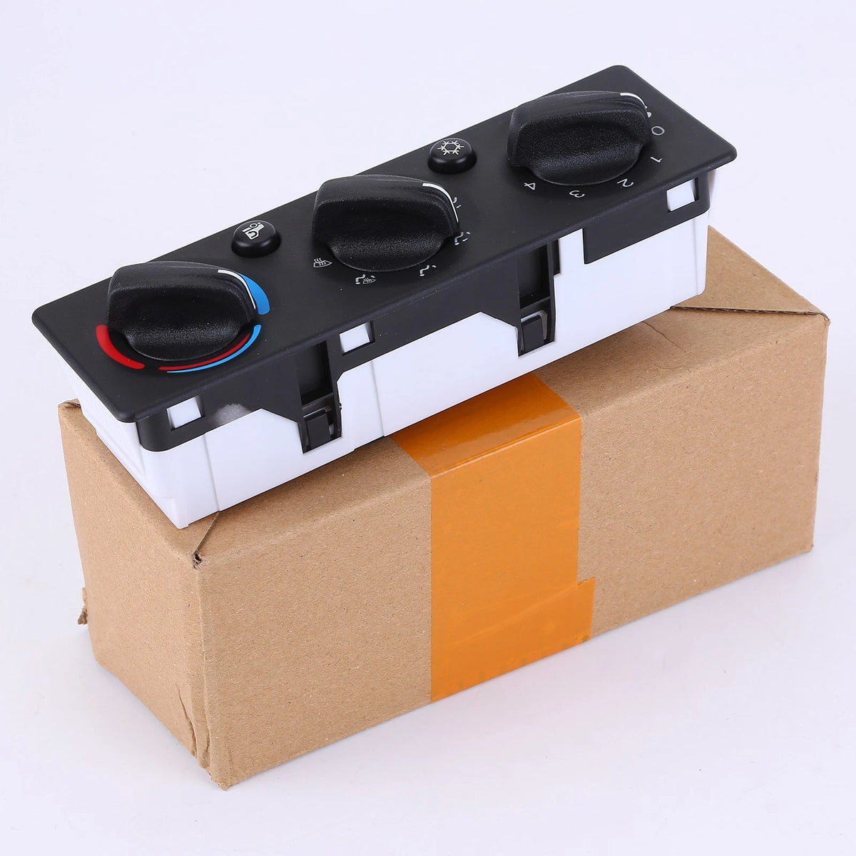 A/C Climate Control Module Panel Q21-6119 for Peterbilt Truck (US)