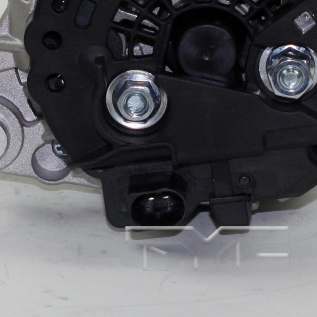 Alternator for Volkswagen Beetle (1999–2005) | 038-903-018Q | CLX-M0-2-13853-CL360A4