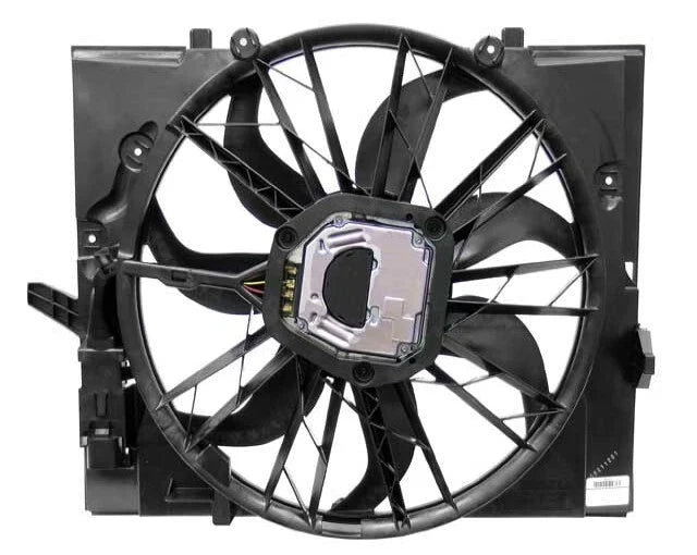 Engine Cooling Fan Assembly 17427524881 for BMW (2000–2006)
