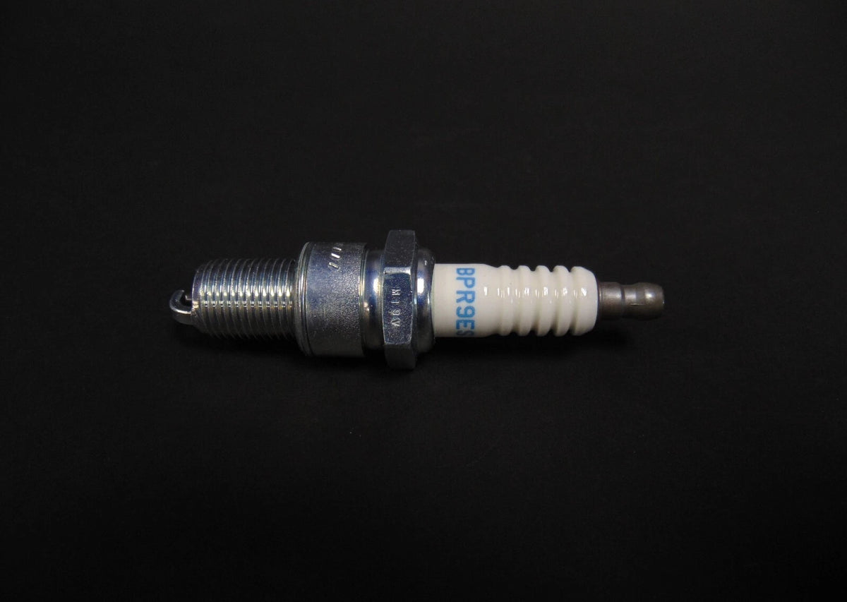 2X NGK Solid Spark Plug BPR9ES for Snowmobile