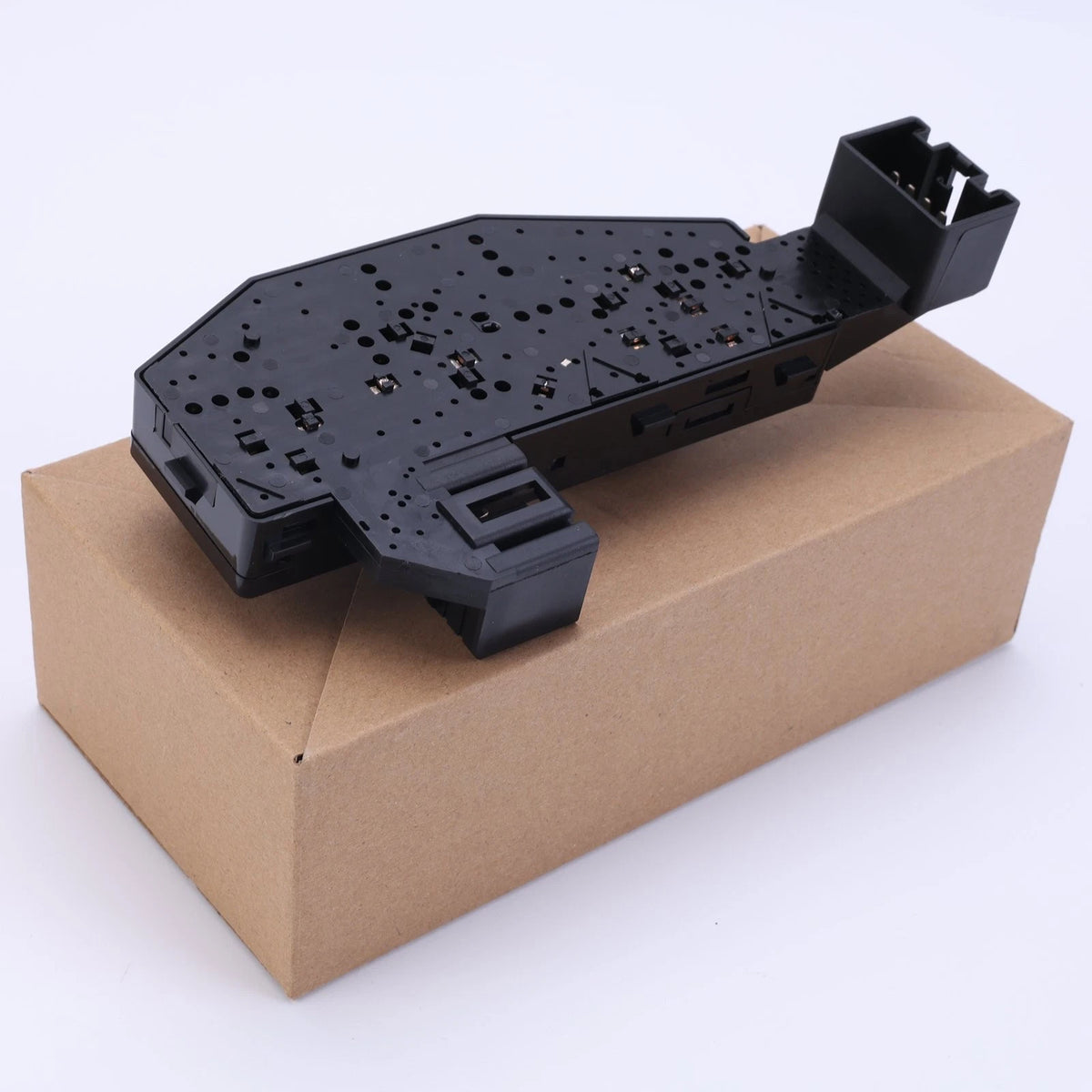 Front Left Seat Adjust Switch for Chevrolet Buick (2013–2020) 23247095