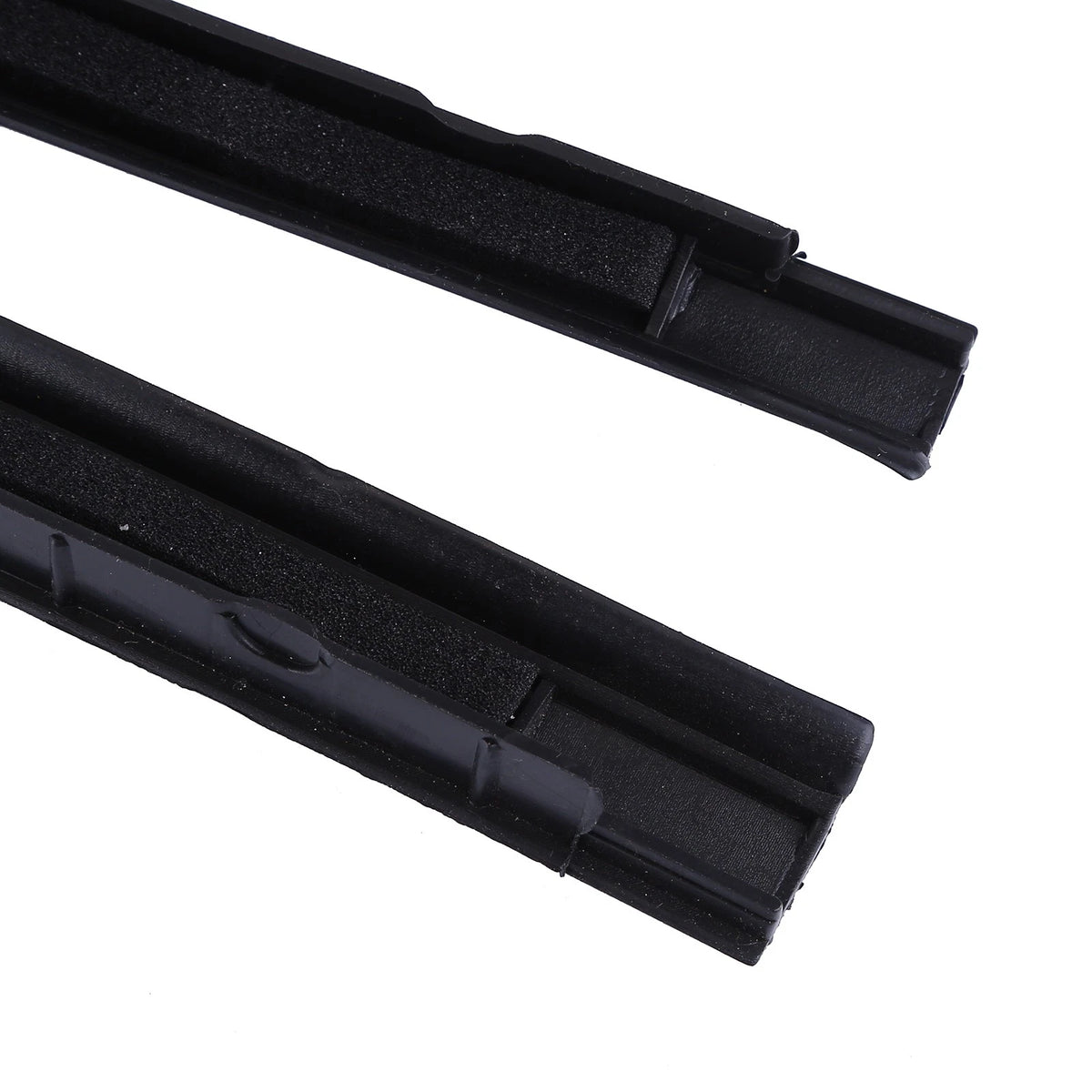 Front Windshield Molding for RAM 1500 2500 3500 4500 5500 (2011–2022) 68297609AB 68297608AB