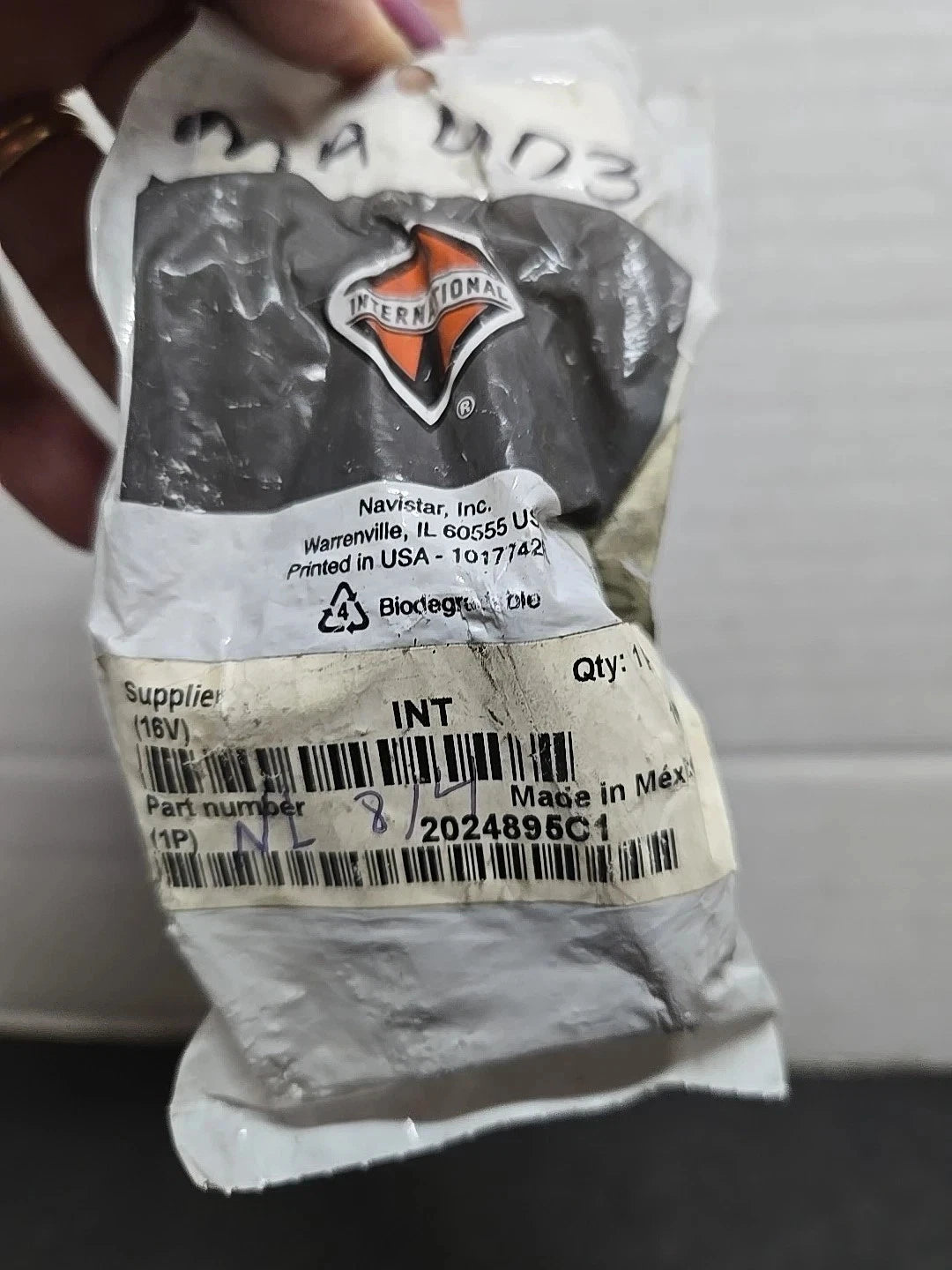 Utility Lamp Switch for International (2024895C1)