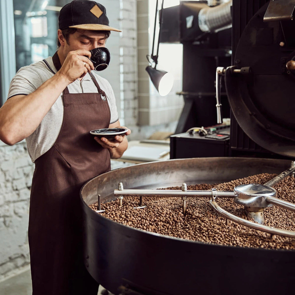 Dark Chocolate Caramel Coffee for Coffee Lovers (Medium Roast)