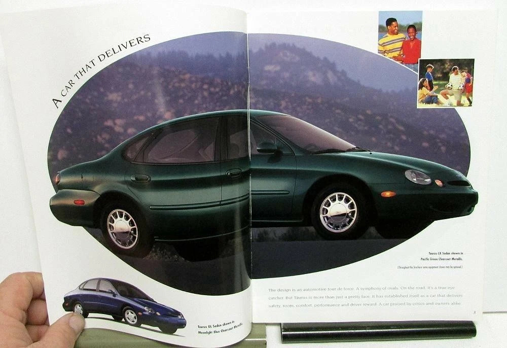 Ford Taurus Sales Brochure (1997)