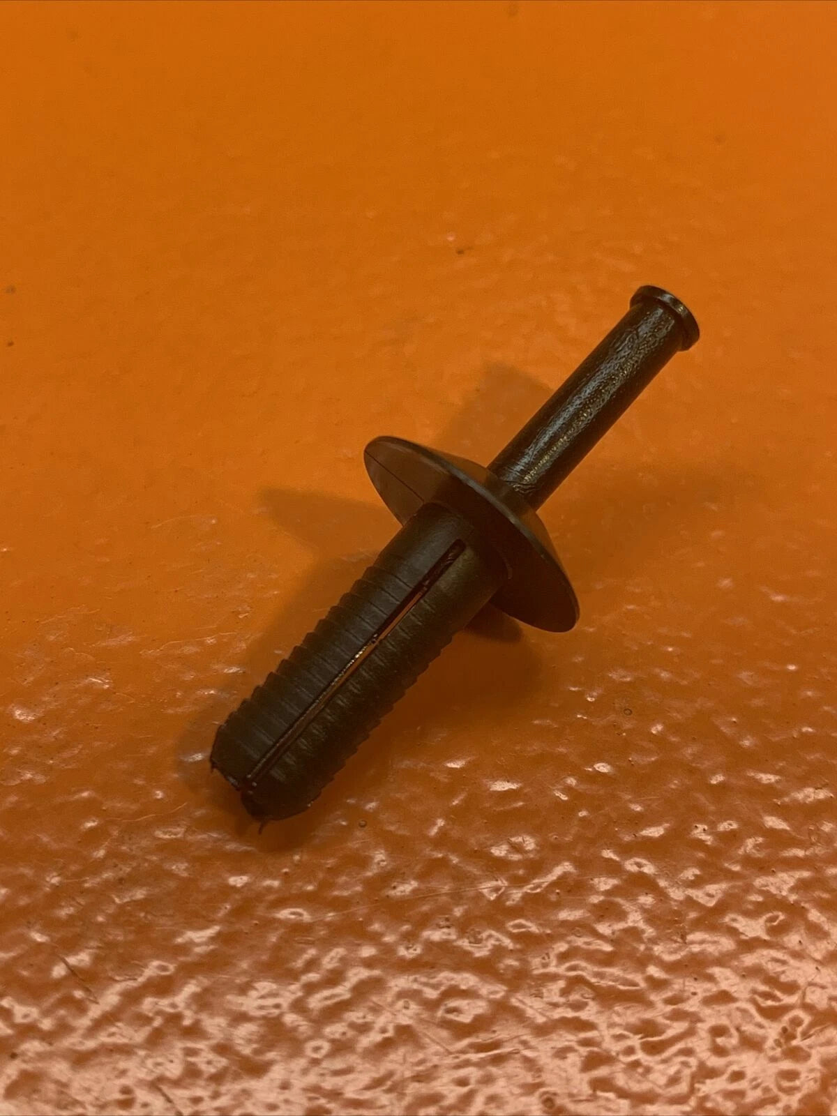 Rivet for STIHL BR320 BR340 L BR380 BR400 BR420 C SR400 SR420