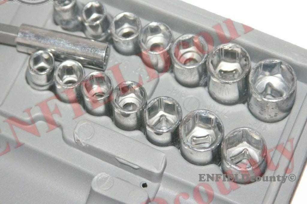 38 Pc Screwdriver and Socket Tool Kit for Auto Car Utility