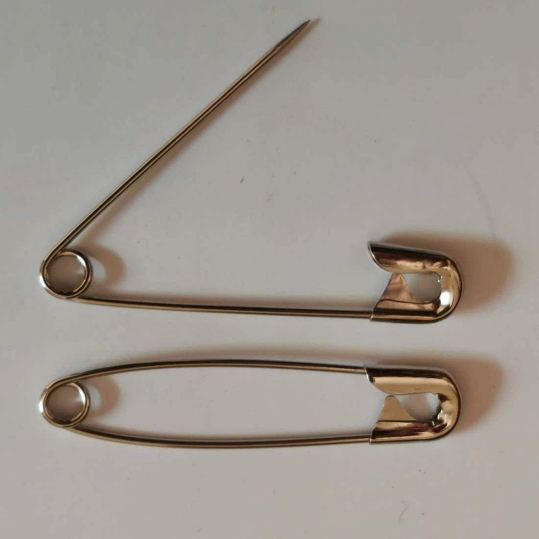 250PCS Safety Pins for Laundry (2")