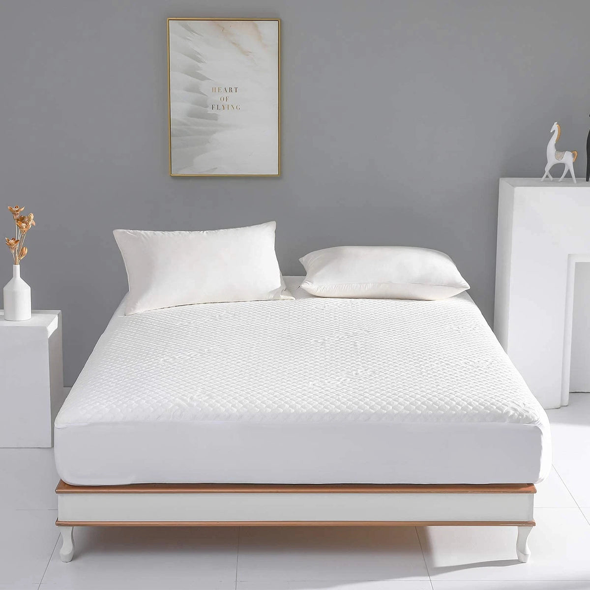 Twin Size Waterproof Mattress Protector for Bed (Fitted, Deep)