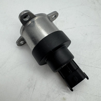 Fuel Regulator for Dodge Ram 2500 Diesel Cummins 5.9L (2003–2007) 0928400666, 3947799, 3963808
