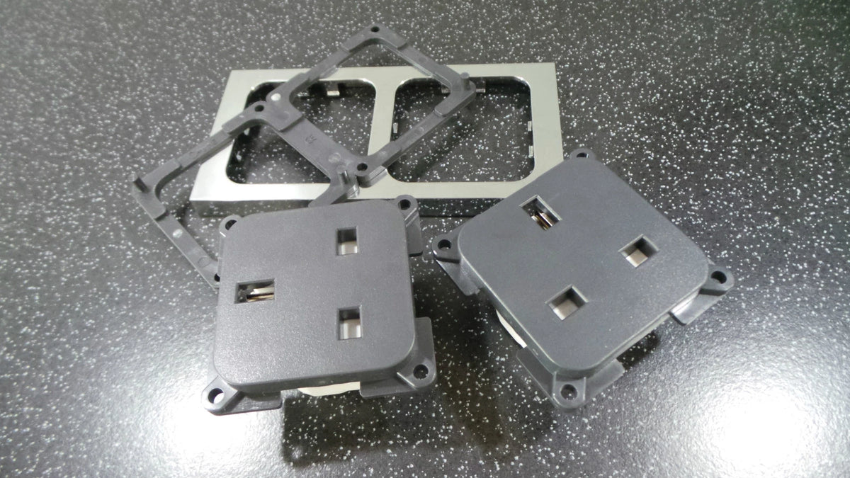 2X 240V 3-Pin Socket with Chrome Facia for Motorhome Caravan Boat