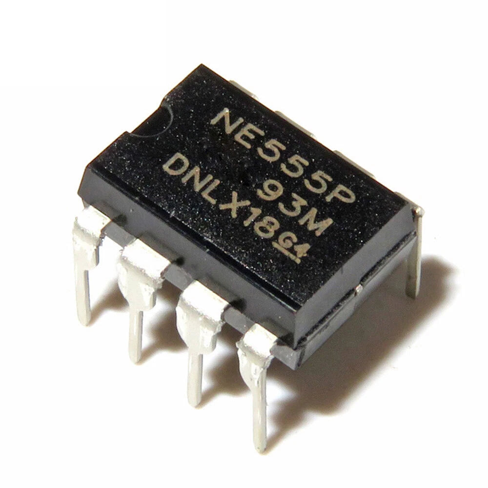 50Pcs NE555P NE555 NE555N DIP-8 Oscillator Timer IC Chip